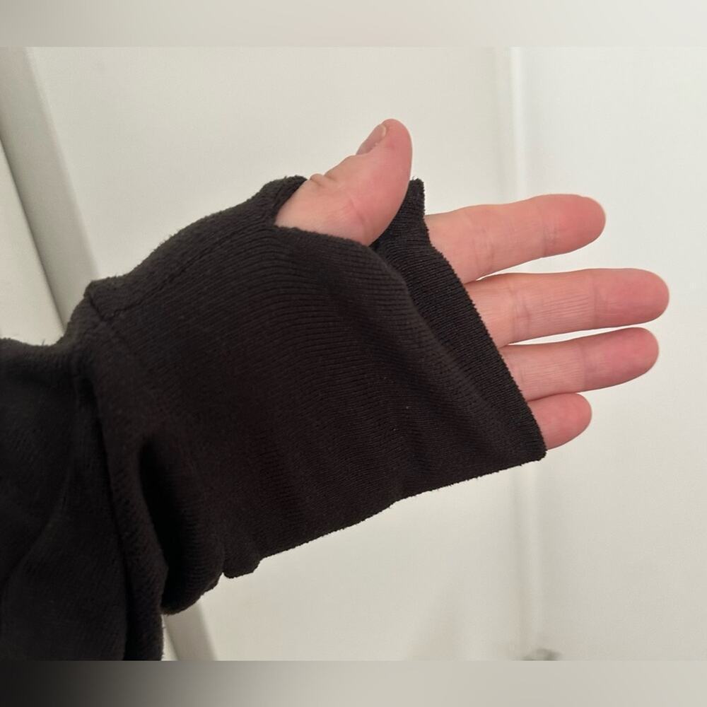 Black Open Front Cardigan with Pockets & Thumb Holes - Picture 6 of 6